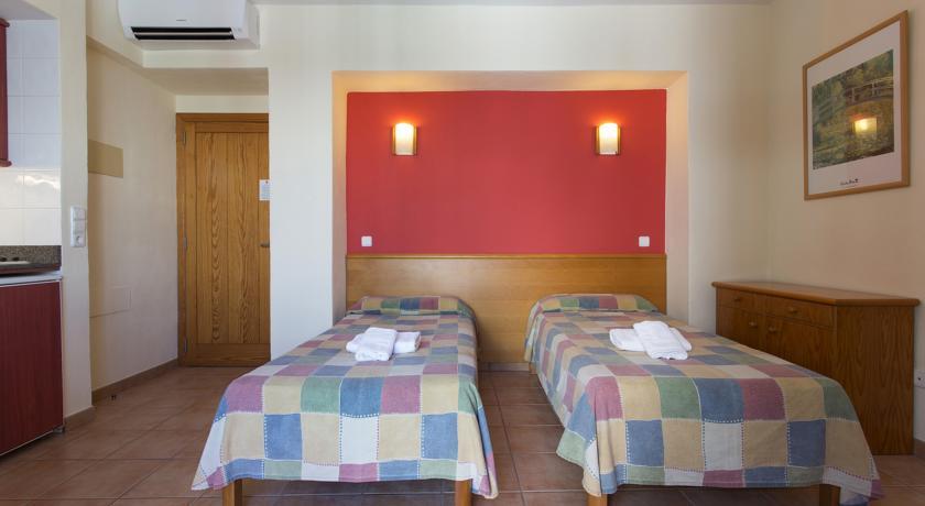 Apartamentos Casa Maria Sant Antoni de Portmany Екстериор снимка